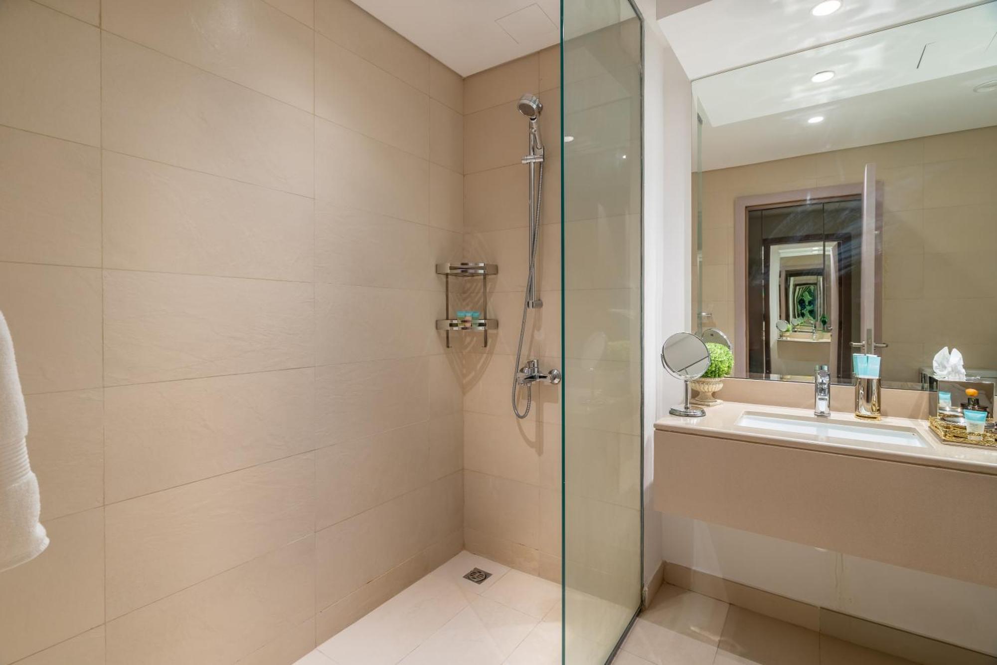 Yas Pearl - 2bd By Slv Apartment *