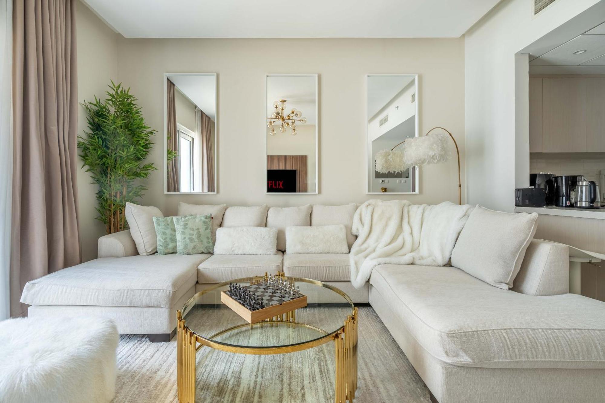 Yas Pearl - 2bd By Slv Apartment *